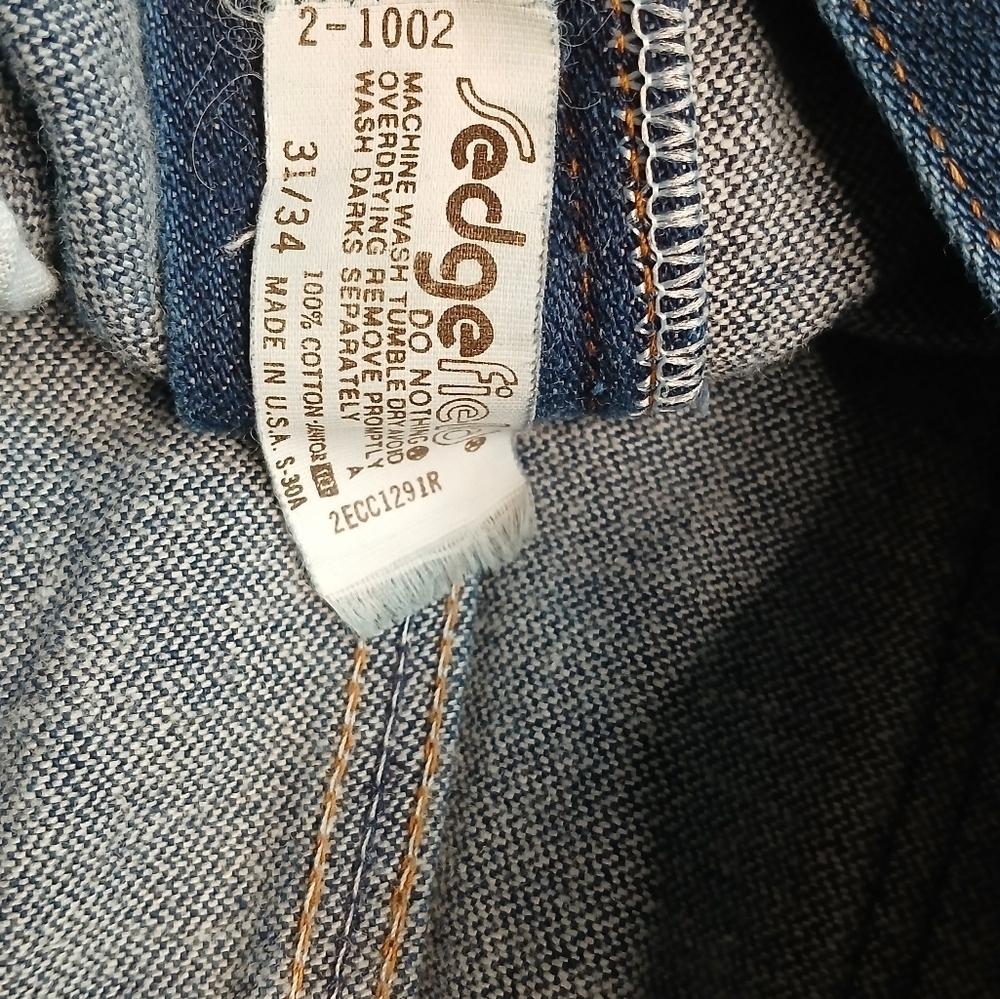 Men's Classic Straight Leg Denim Jeans - Picture 5 of 5